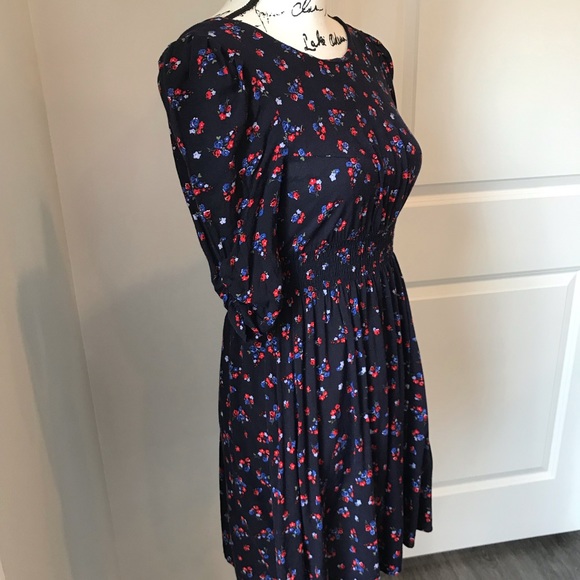 Forever 21 Ditzy Floral Skater Dress - Picture 5 of 8